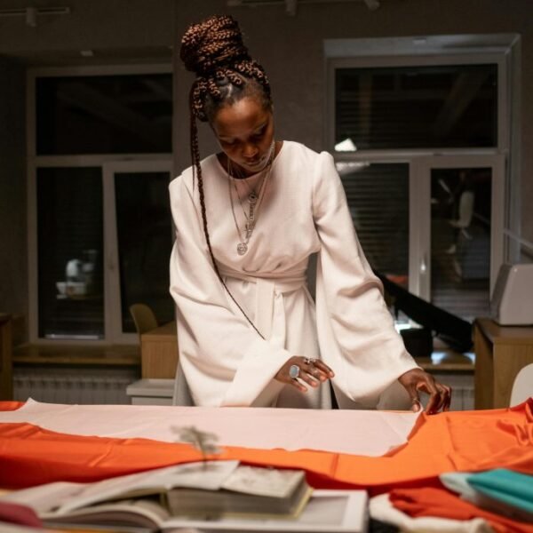 pexels-ron-lach-9849647-1024x683