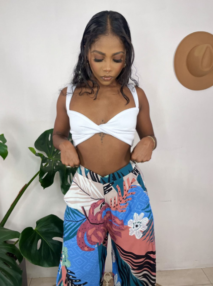 taylor-m-styles-not-so-basic-crop-top.jpg (3)